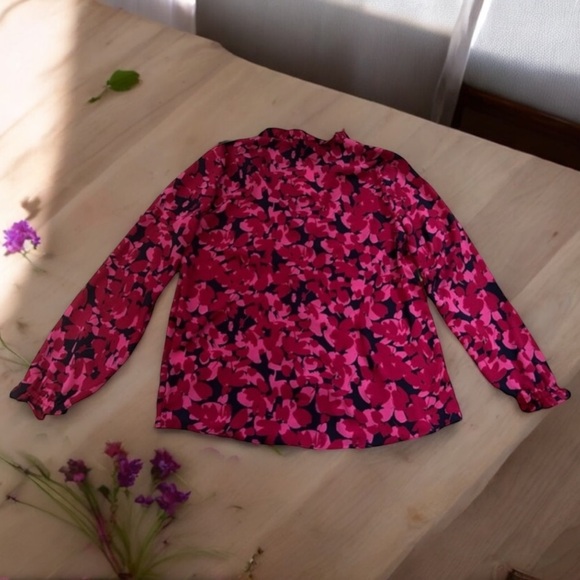 NWT J. Crew Button Up Floral Blouse Top XXS - Picture 2 of 11